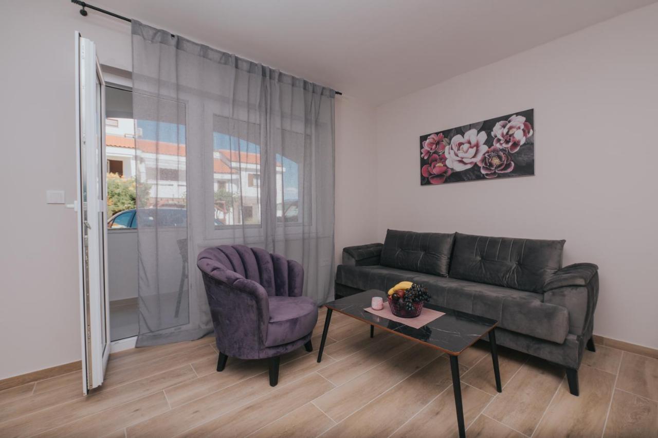 Apartments Virgine Maria I Baška Buitenkant foto