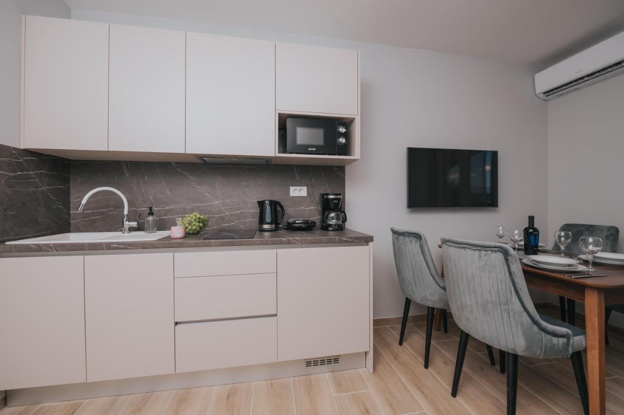 Apartments Virgine Maria I Baška Buitenkant foto