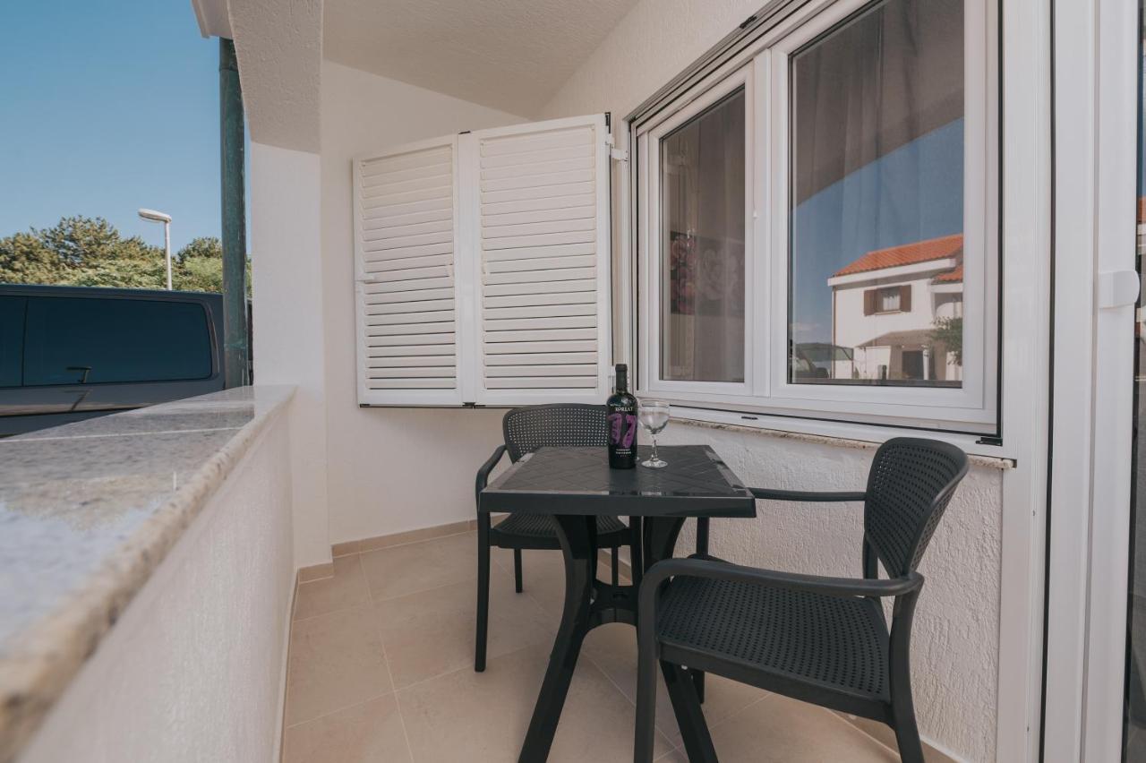 Apartments Virgine Maria I Baška Buitenkant foto