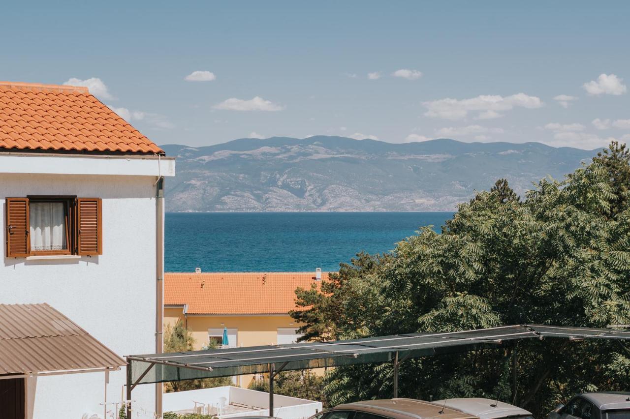 Apartments Virgine Maria I Baška Buitenkant foto